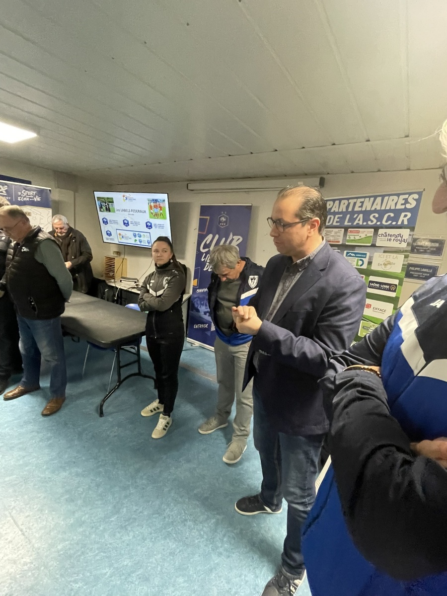 Un renouvellement en OR pour le LABEL JEUNE FFF CREDIT AGRICOLE FEMININE à l’AS CHATENOY LE ROYAL 